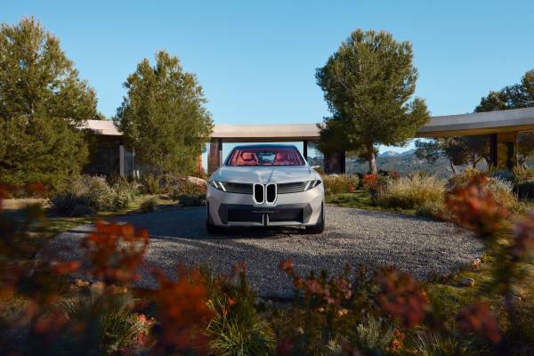 First Look at Neue Klasse as SAV: The BMW Vision Neue Klasse X