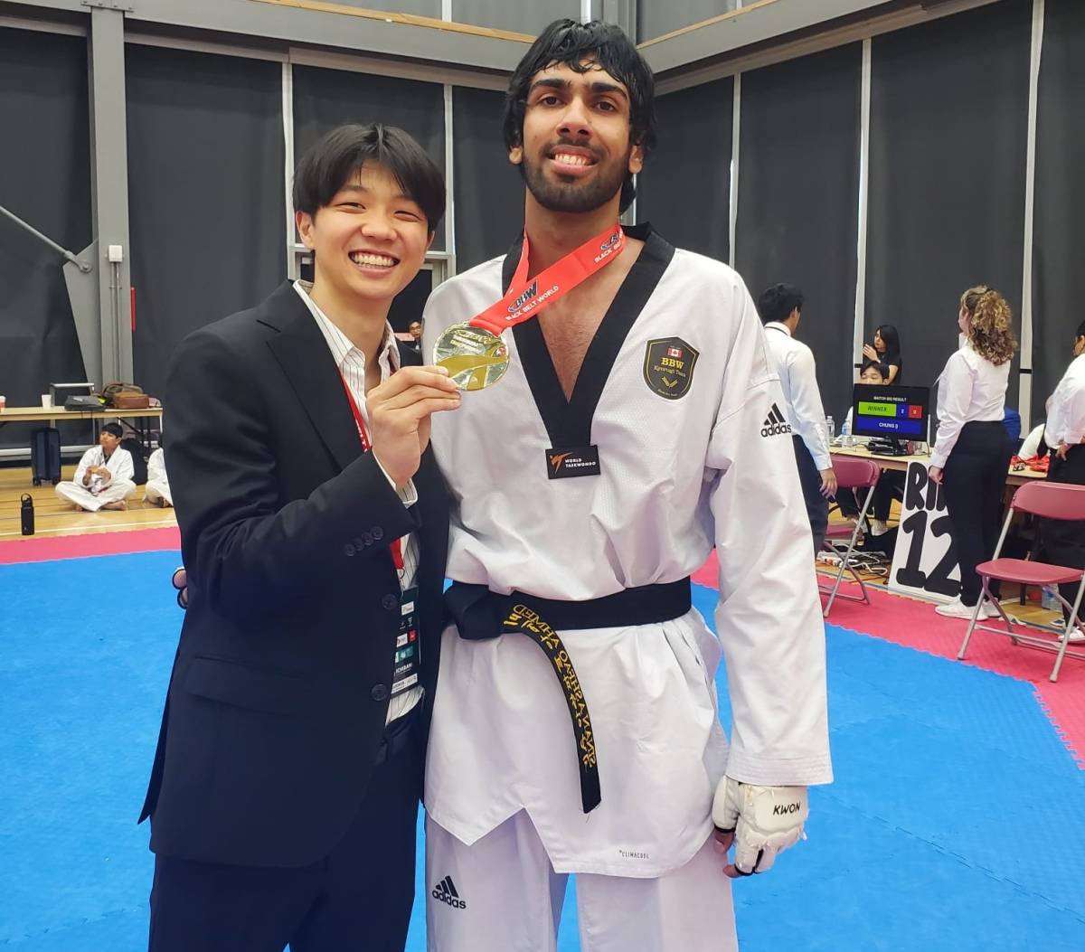 Pakistan's Sinan Ashfaq bags gold medal at Canadian Taekwondo Championship