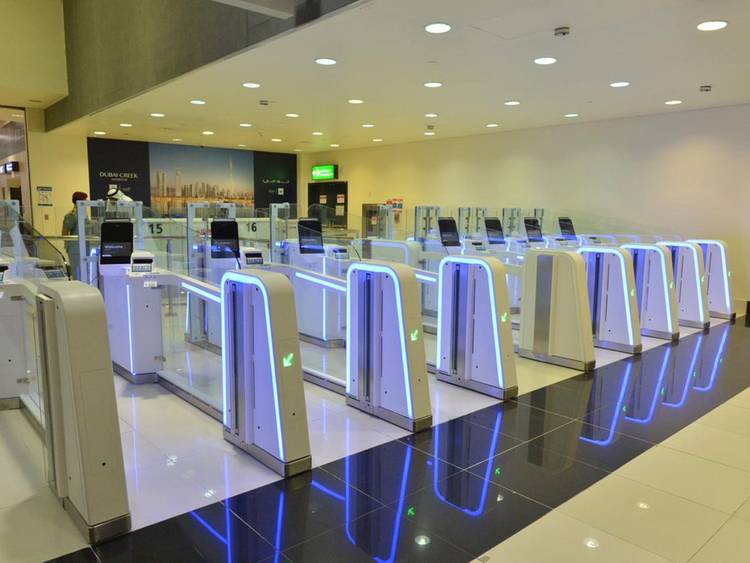 Dubai Airport: Smart gate registration with new online service