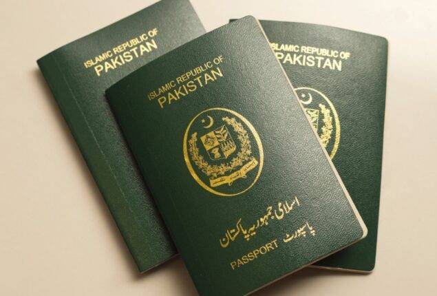 Pakistan: US visa processing time slashed to half 