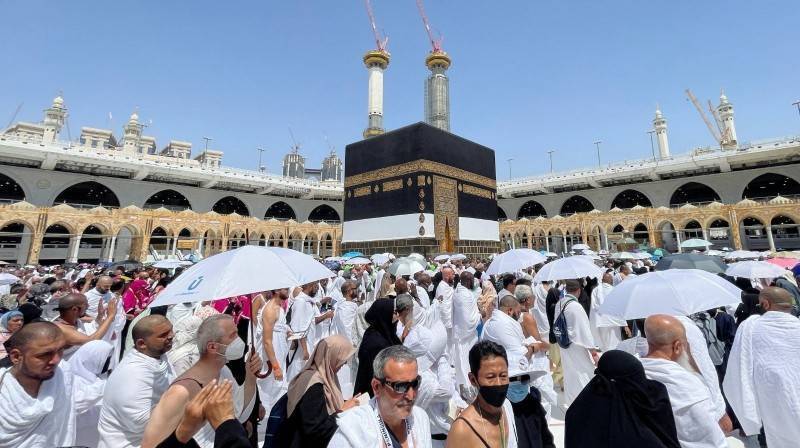 Saudi Arabia launches direct Umrah program