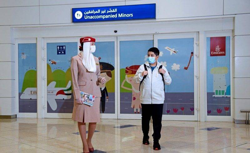 Emirates welcomes over 900 unaccompanied minors this summer 