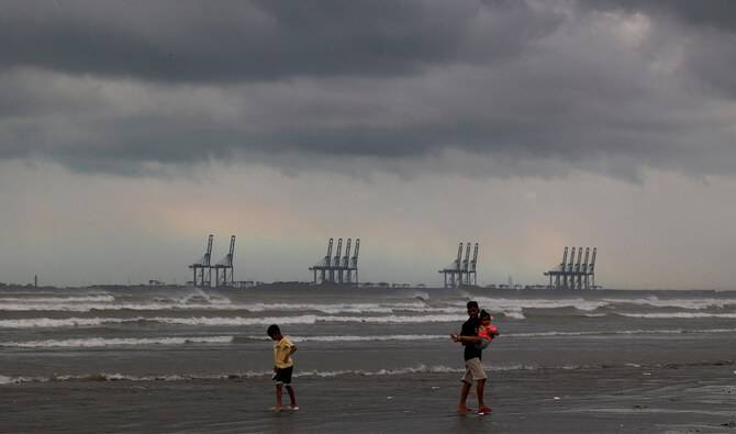 Weather alert: Heavy rainfall expected in Oman as tropical storm ASNA approaches