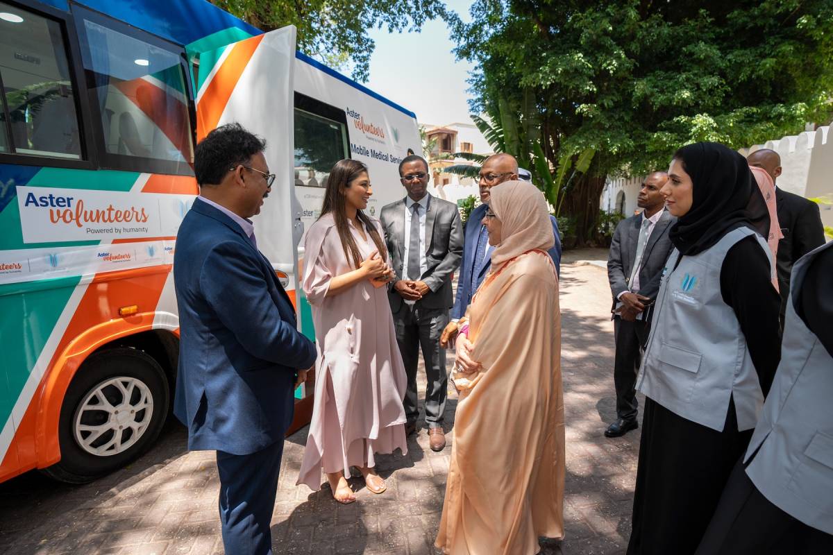 Sheikha Jawaher flags of mobile medical services in Zanzibar