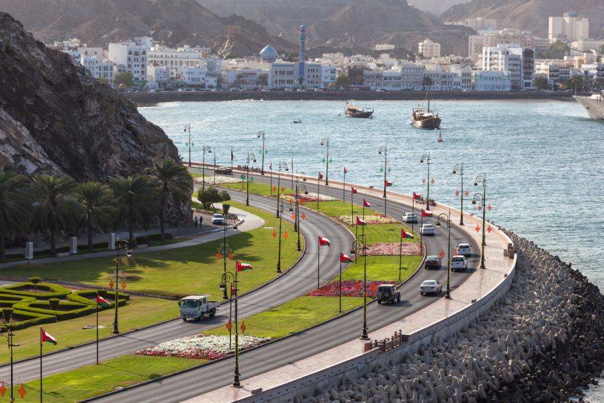 Oman eases driving rules for foreign tourists