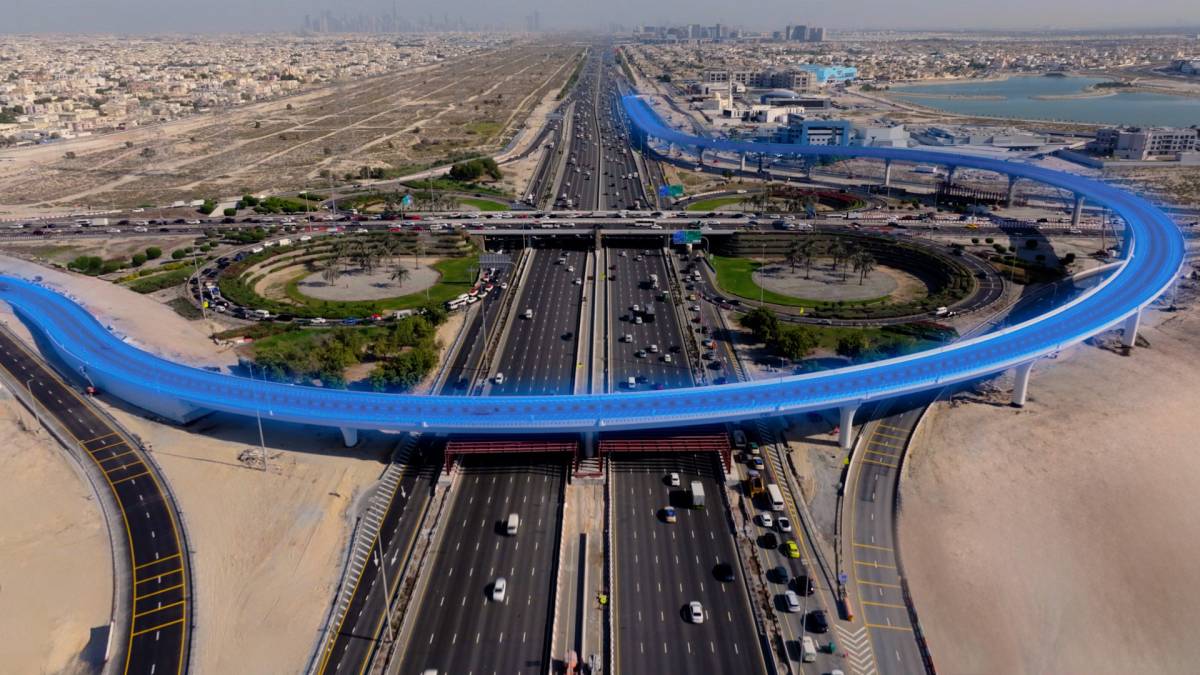 Dubai bridge